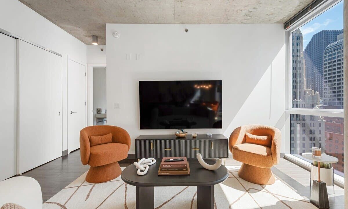 Photo of Livingroom in Downtown Chicago