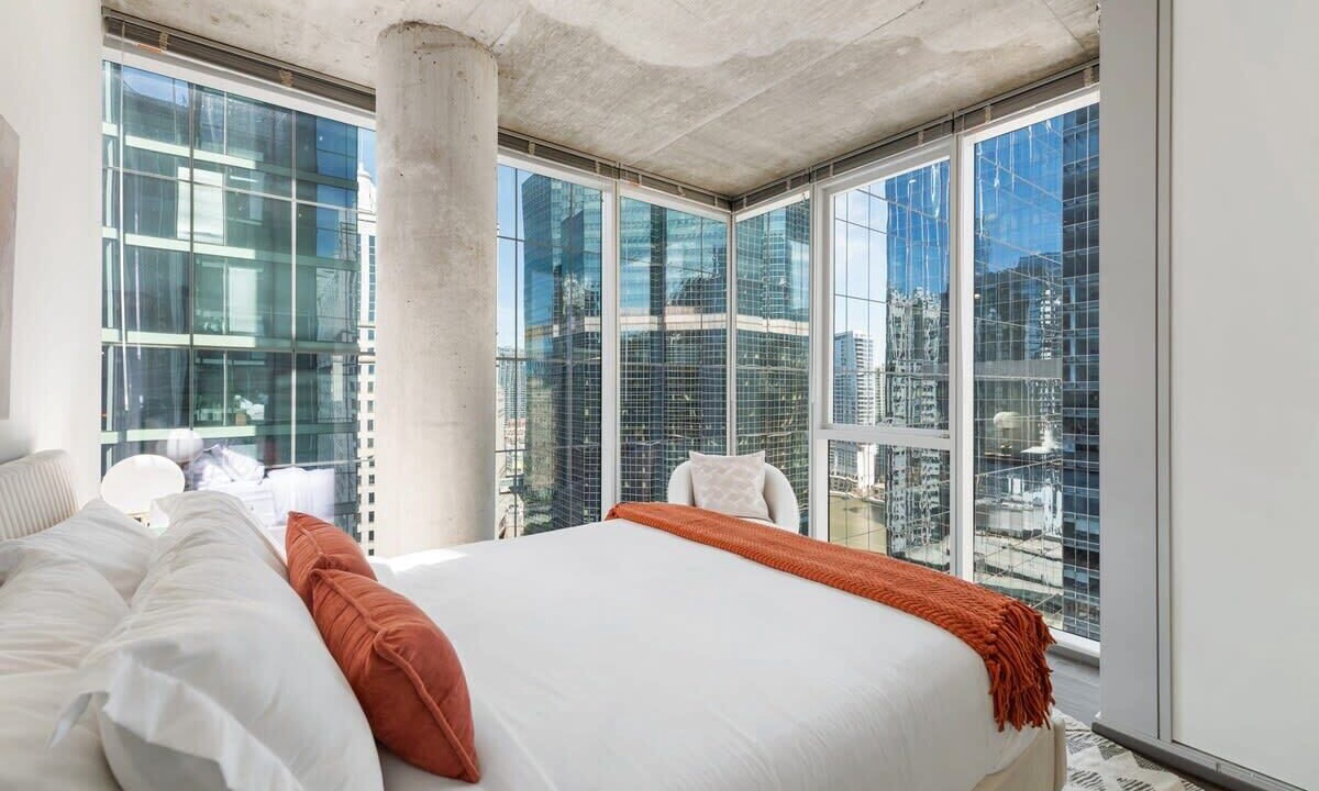 Photo of Bedroom in Downtown Chicago