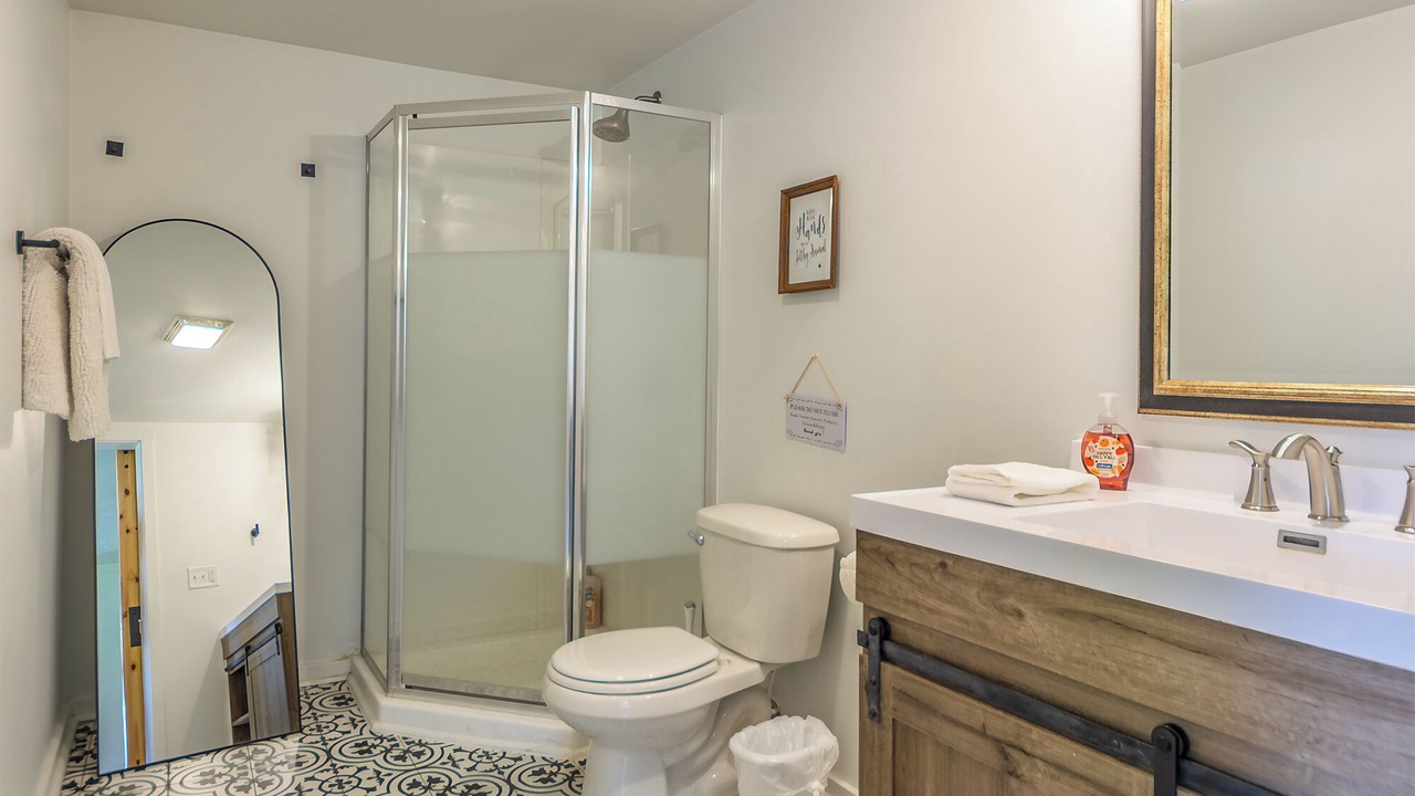Photo of Bathroom in Douglas