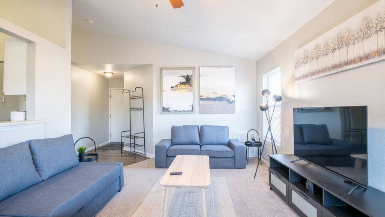 Photo of Livingroom in Pekin