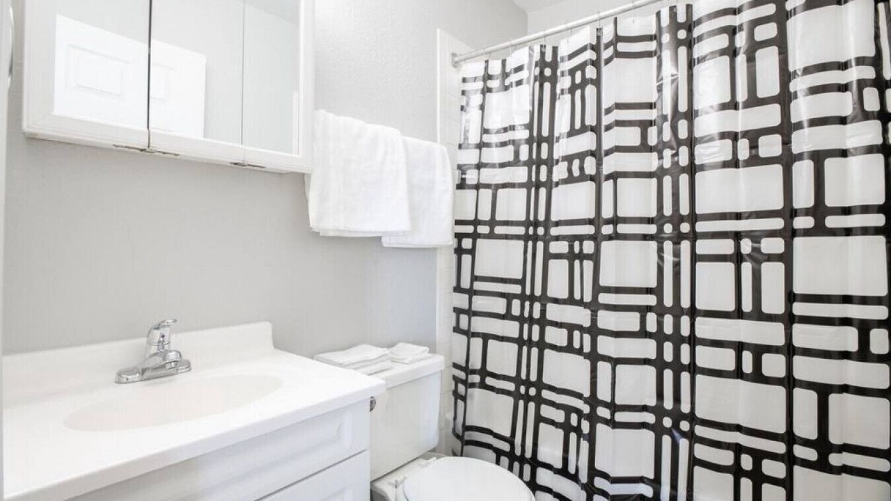Photo of Bathroom in Pekin
