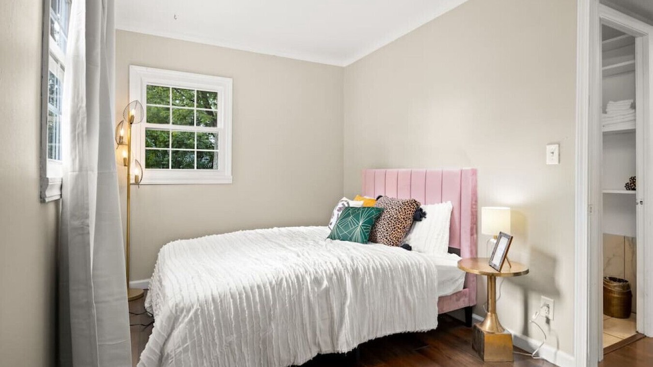 Photo of Bedroom in Peoria Heights