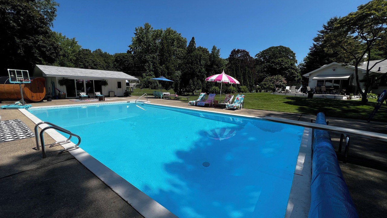 Photo of Outdoor in Norton Shores