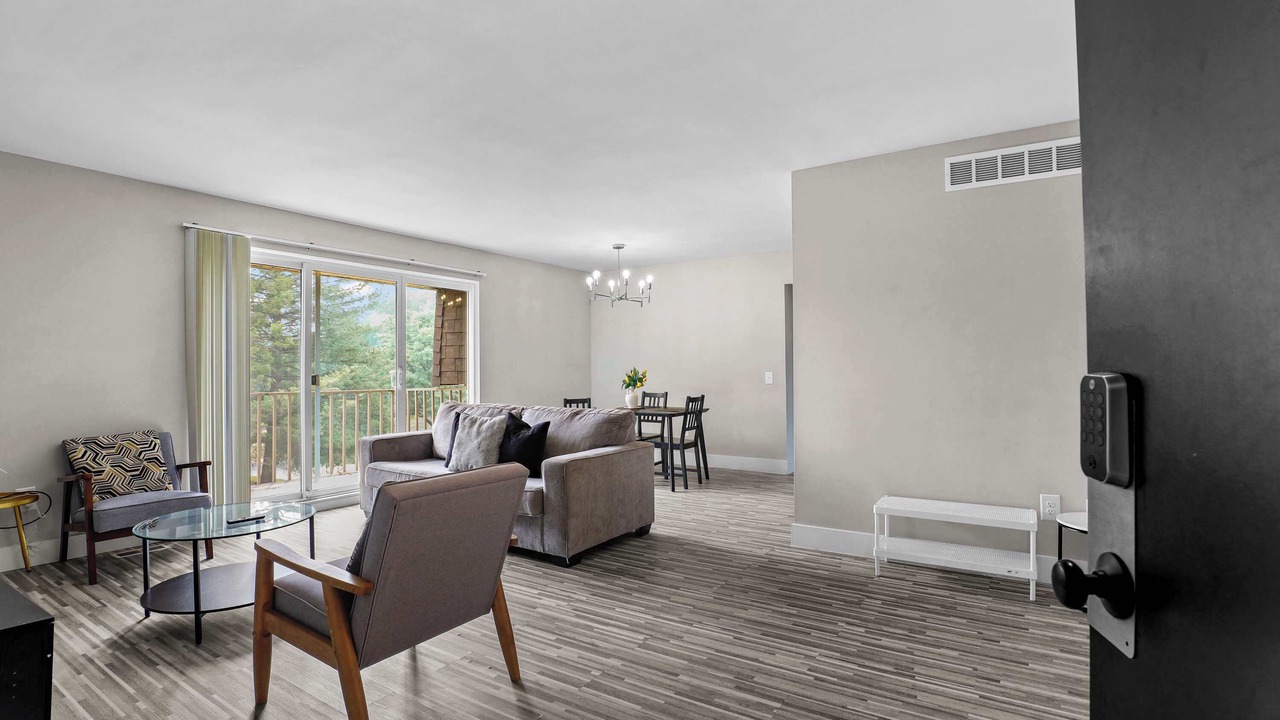 Photo of Livingroom in Rochester
