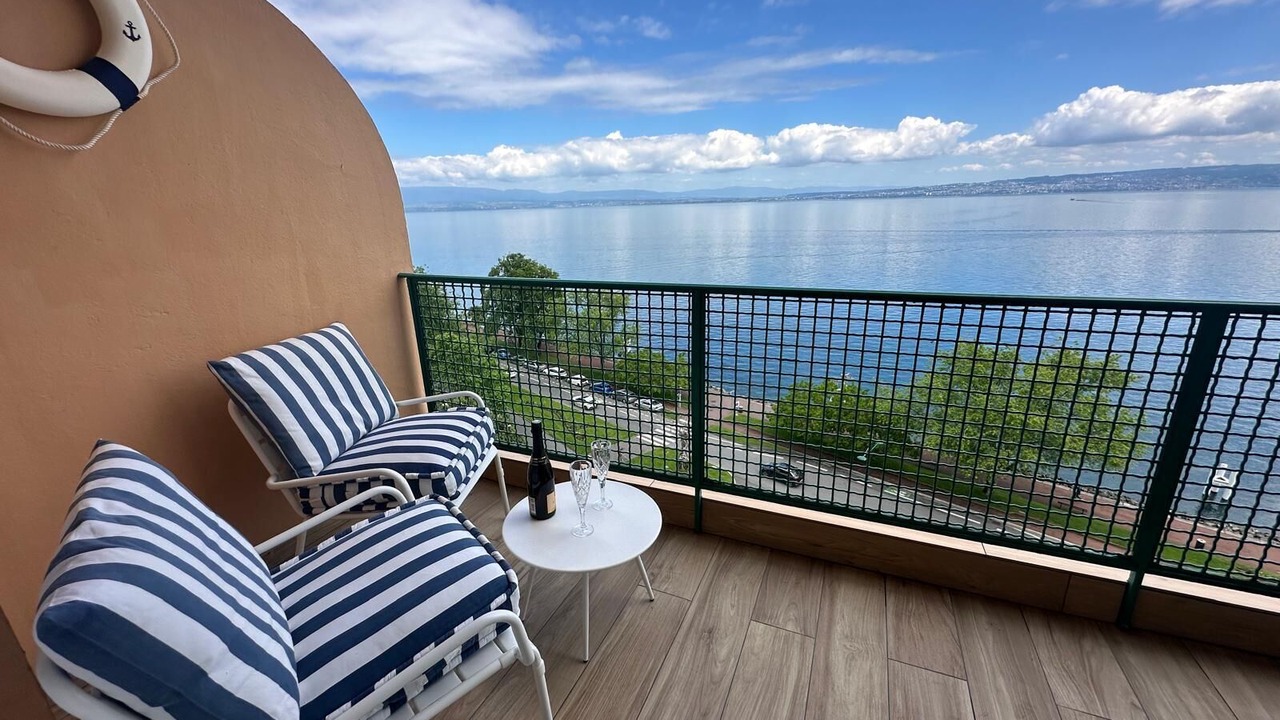Photo of Patio Balcony in Evian-les-Bains