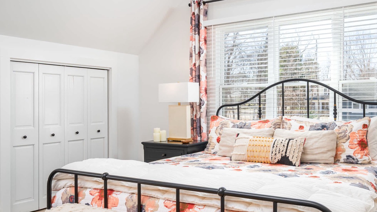 Photo of Bedroom in Douglas