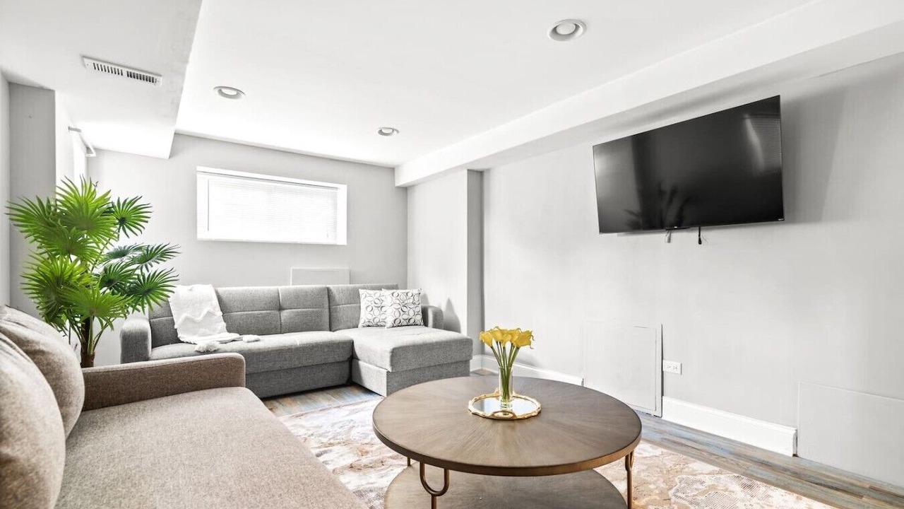 Photo of Livingroom in Avondale