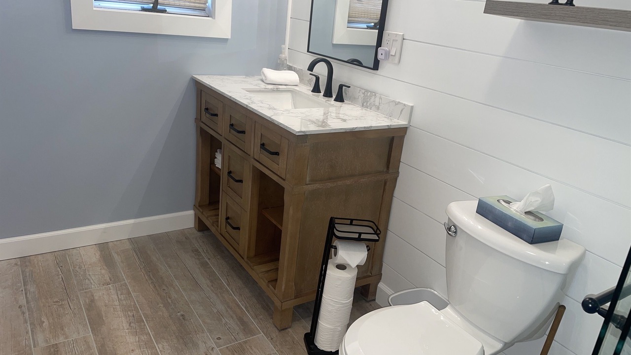 Photo of Bathroom in Smyrna