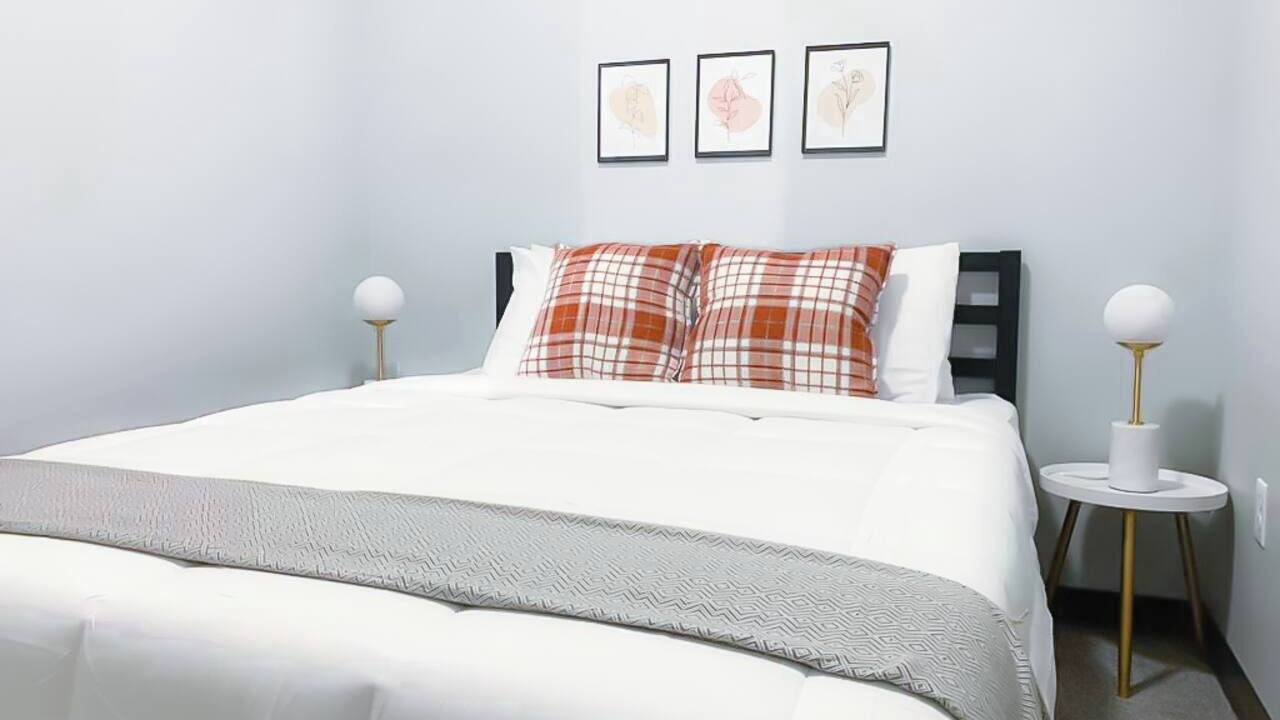 Photo of Bedroom in Des Moines