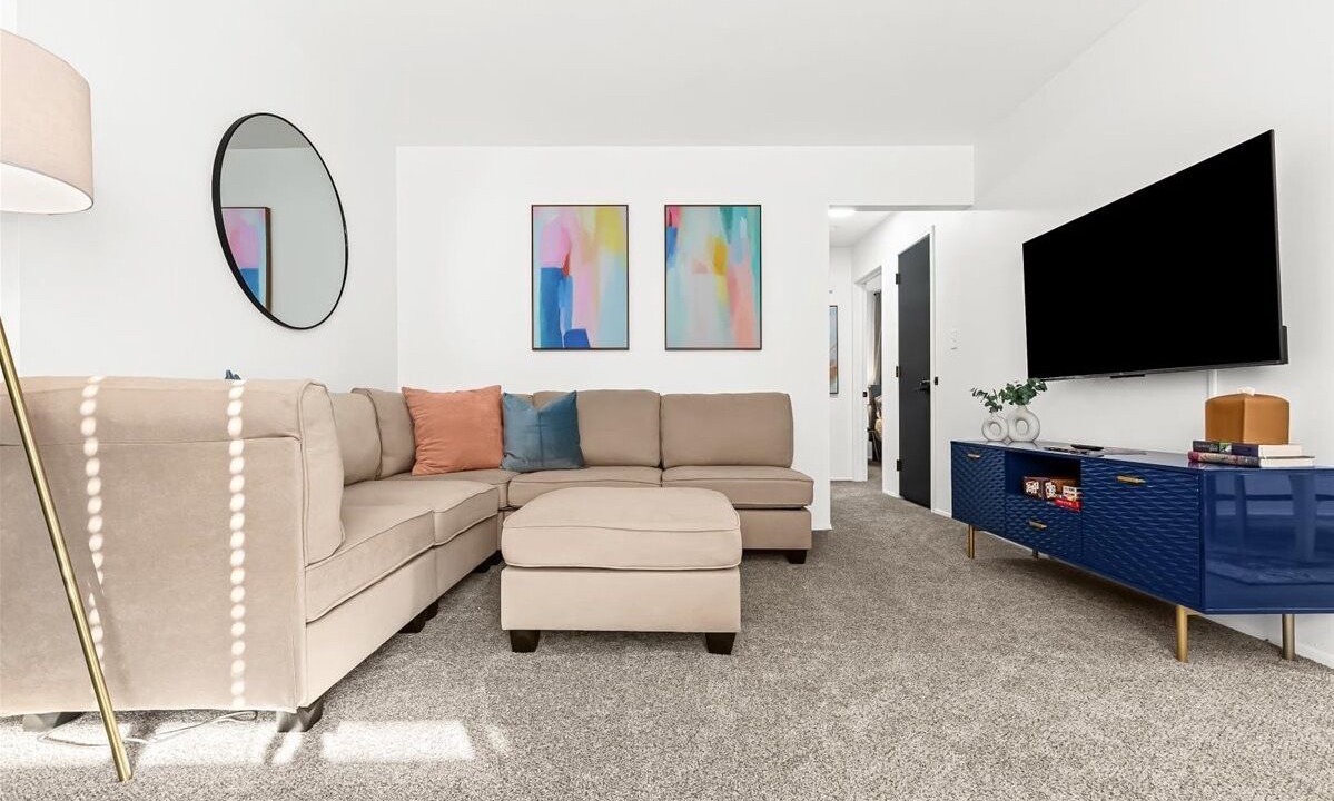 Photo of Livingroom in Plymouth