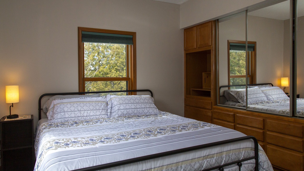 Photo of Bedroom in Egg Harbor