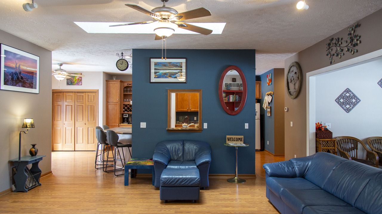 Photo of Livingroom in Egg Harbor