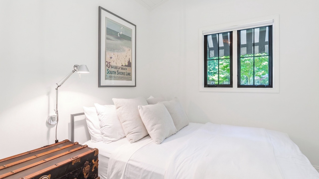 Photo of Bedroom in Douglas