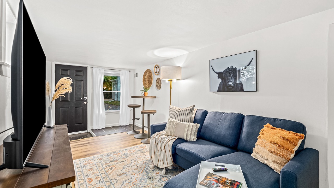 Photo of Livingroom in Plymouth
