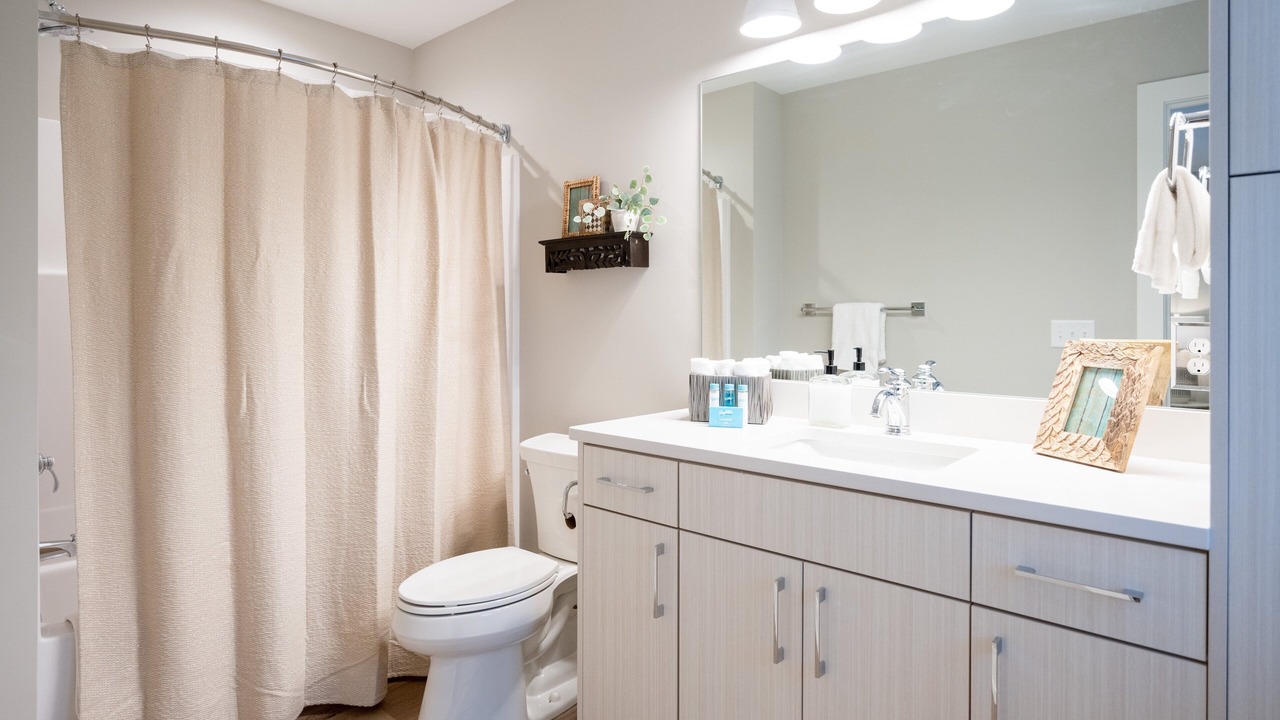 Photo of Bathroom in Douglas