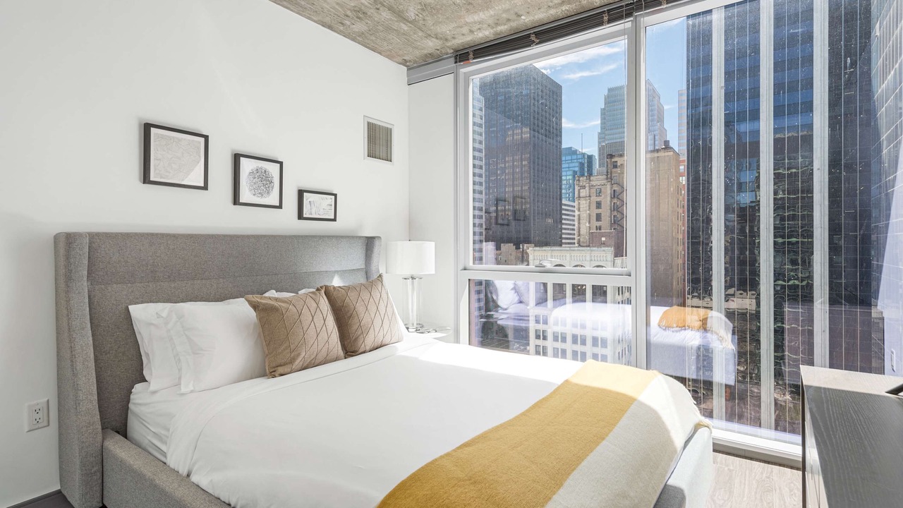 Photo of Bedroom in Downtown Chicago