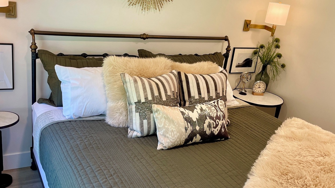 Photo of Bedroom in Saugatuck