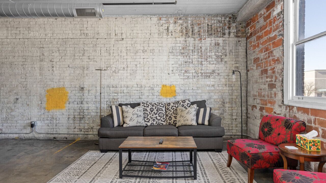 Photo of Livingroom in Downtown