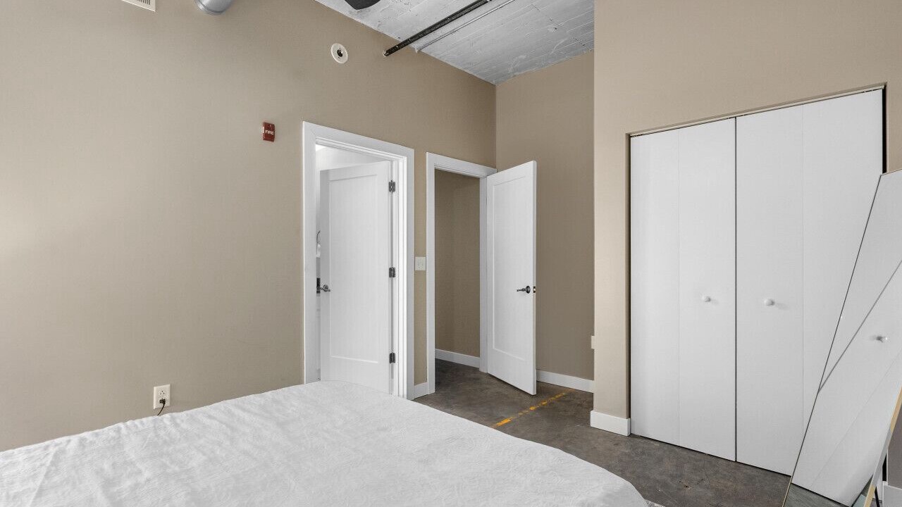 Photo of Bedroom in Downtown