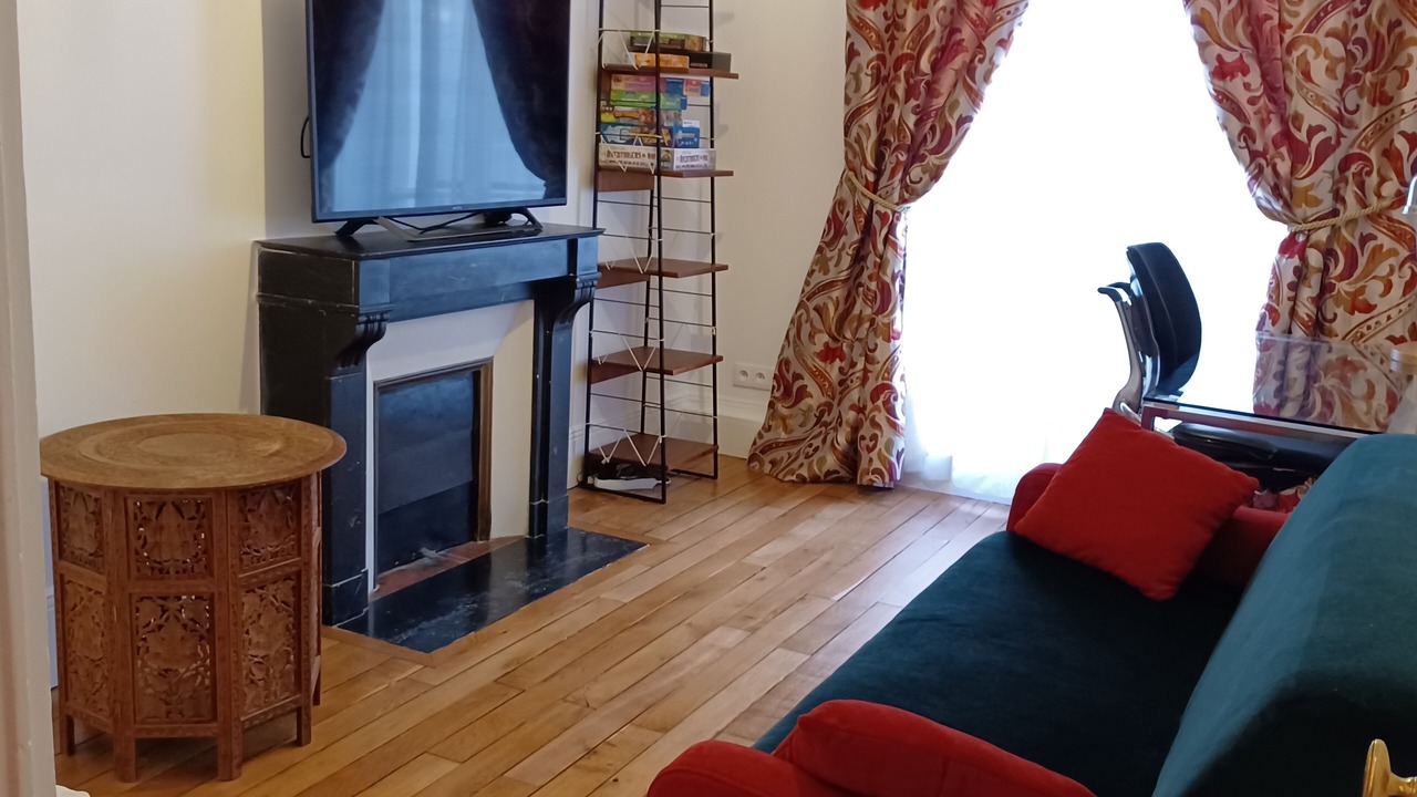 Photo of Livingroom in Notre-Dame-des-Champs