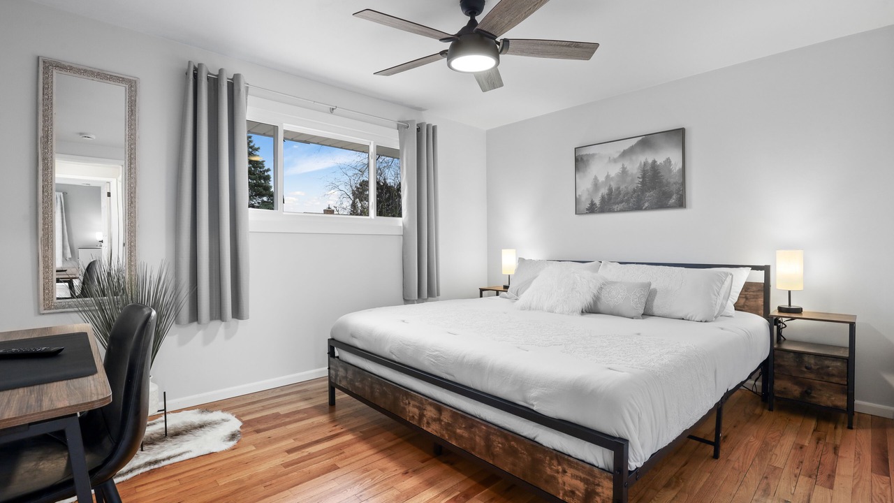 Photo of Bedroom in Wasco