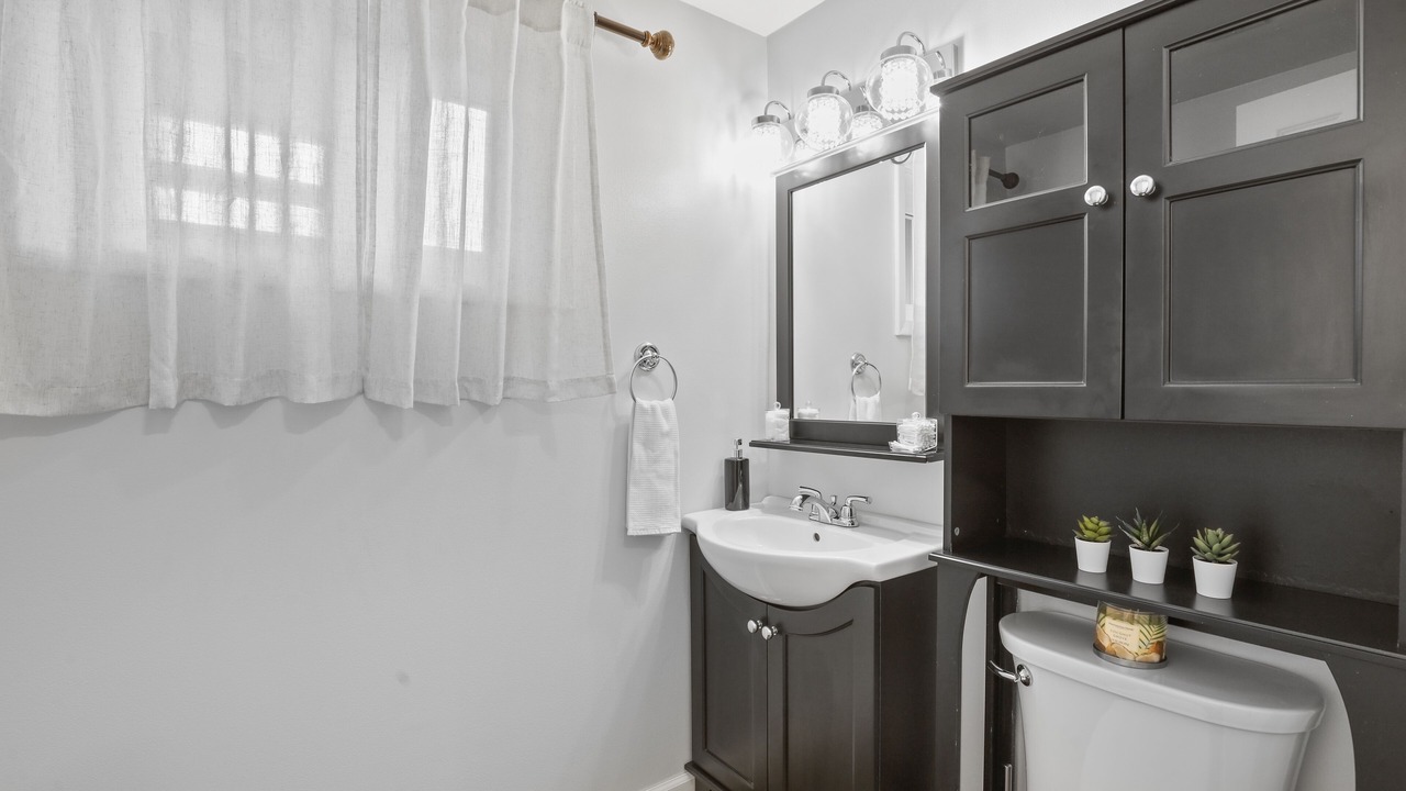 Photo of Bathroom in Wasco