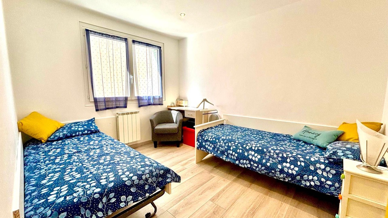 Photo of Bedroom in Cran-Gevrier