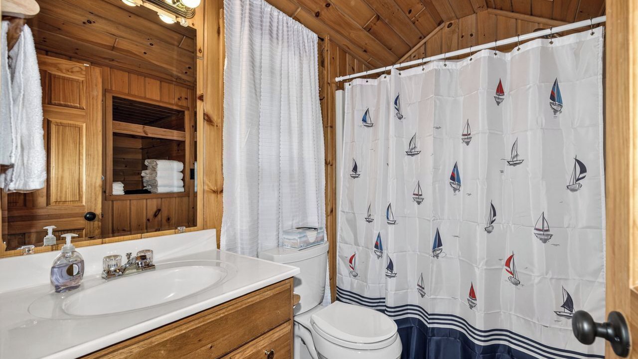 Photo of Bathroom in St Germain