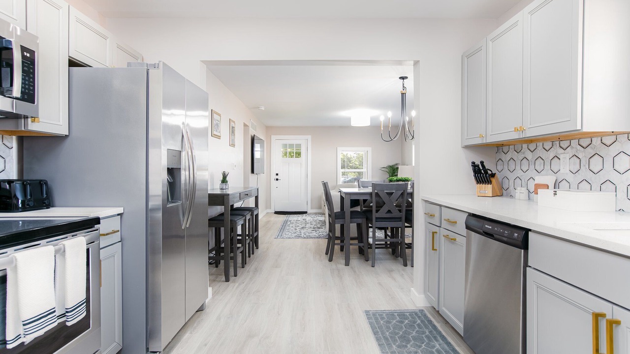 Photo of Kitchen in Roseland