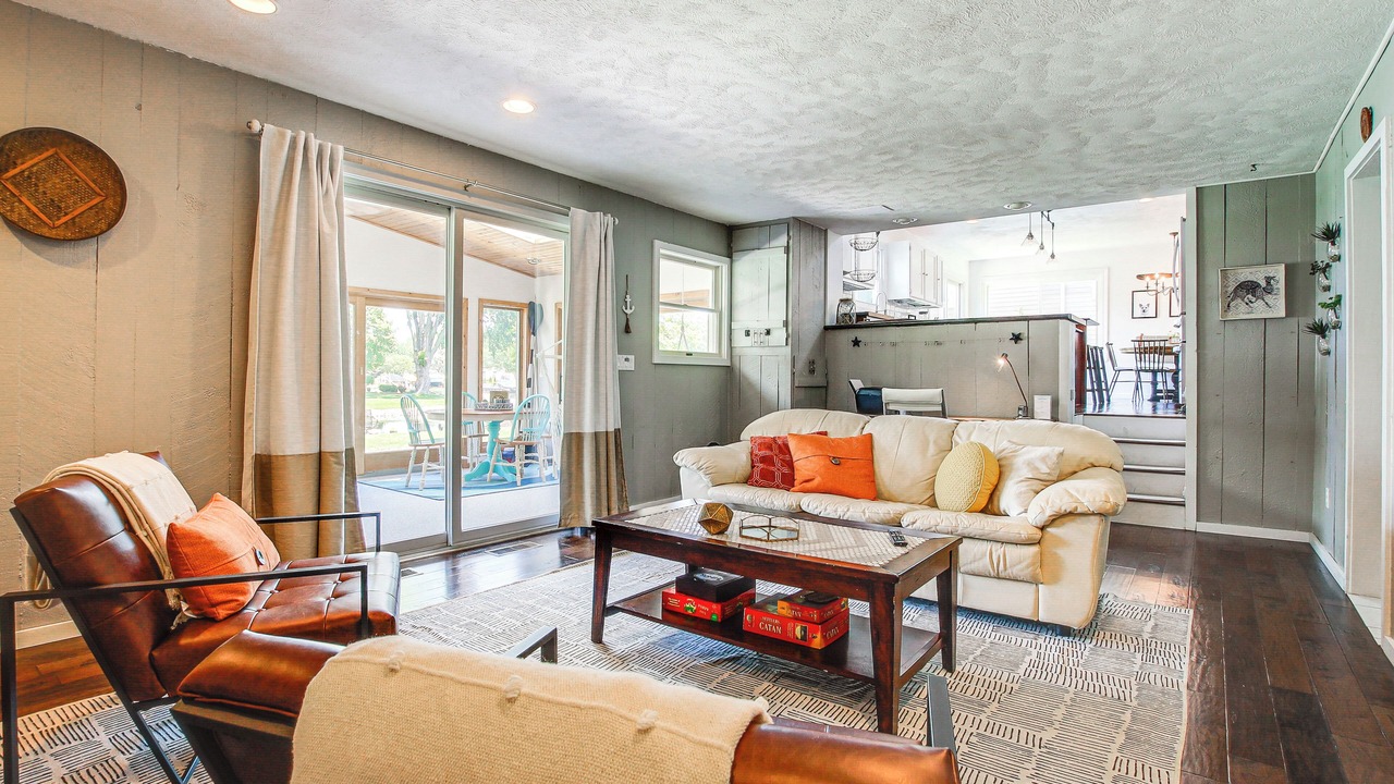 Photo of Livingroom in Oshkosh