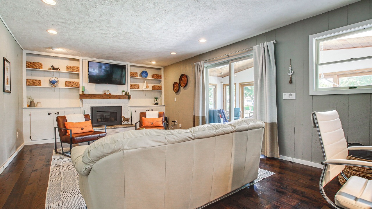 Photo of Bedroom in Oshkosh