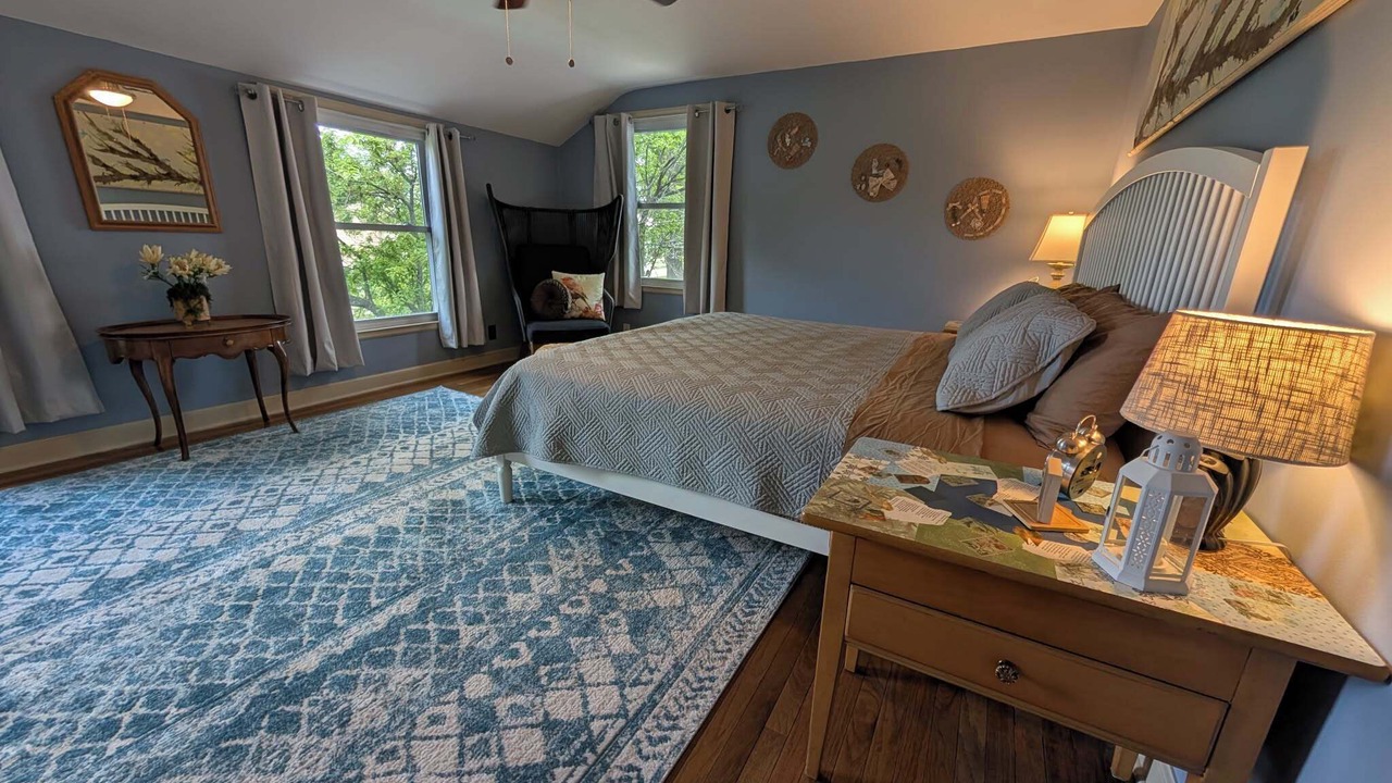 Photo of Bedroom in Whitefish Bay