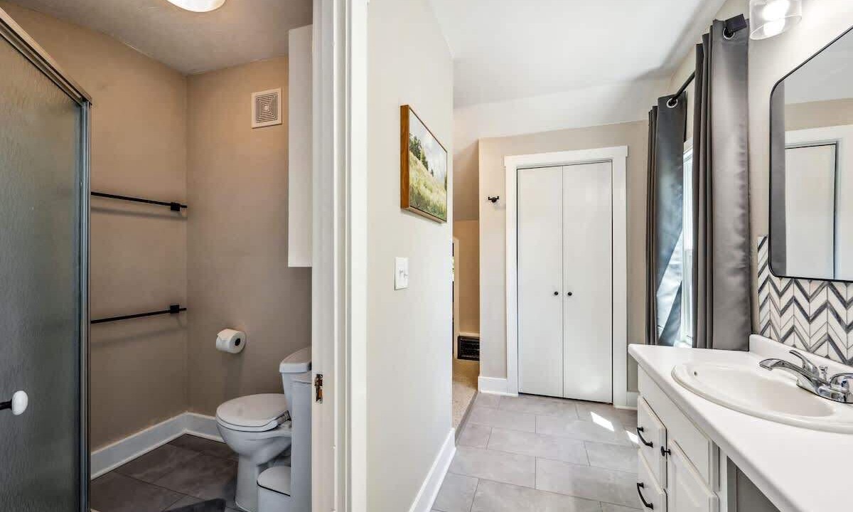 Photo of Bathroom in Egg Harbor