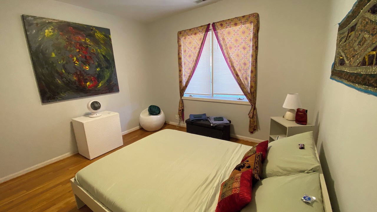 Photo of Bedroom in Irving Park