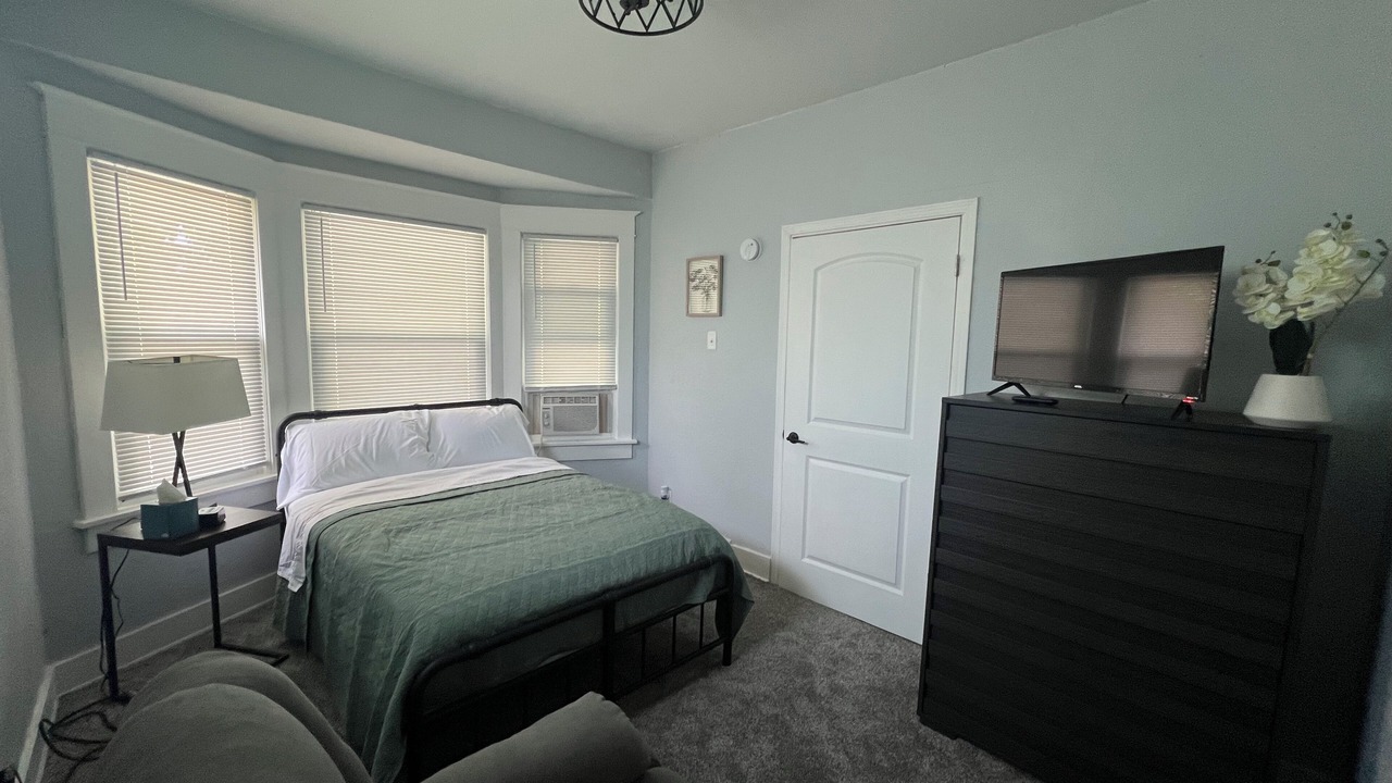 Photo of Bedroom in Milwaukee