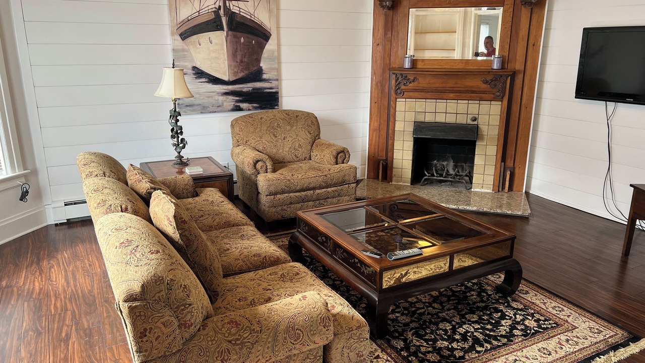 Photo of Livingroom in Lake Geneva