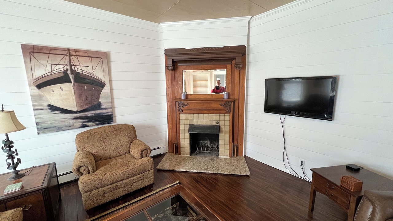 Photo of Livingroom in Lake Geneva