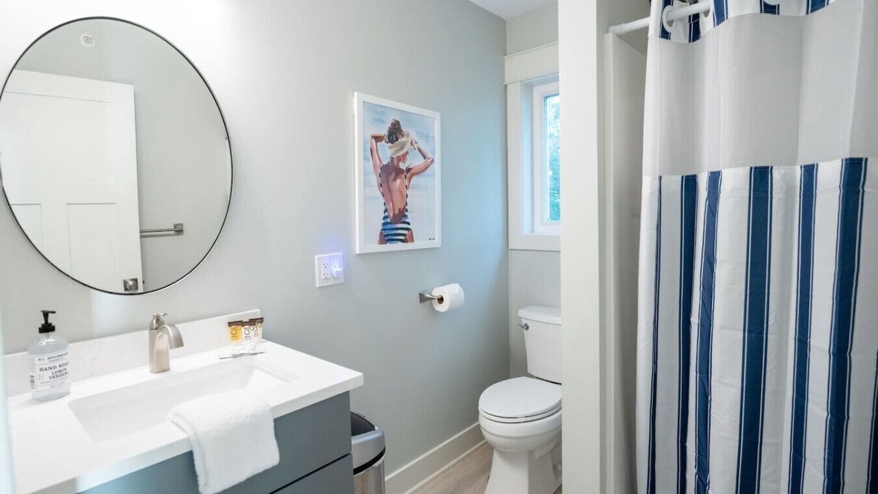 Photo of Bathroom in Norton Shores