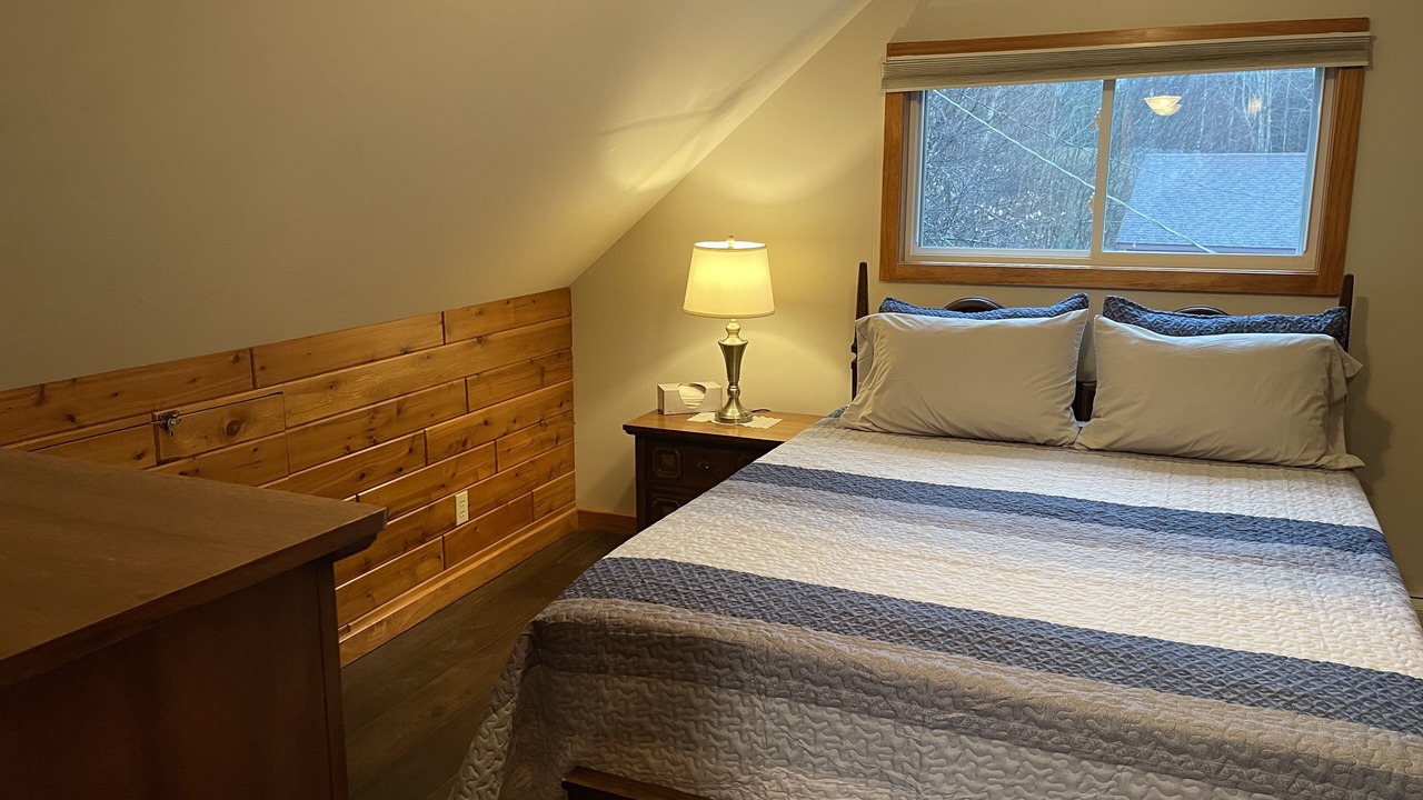 Photo of Bedroom in Grand Marais