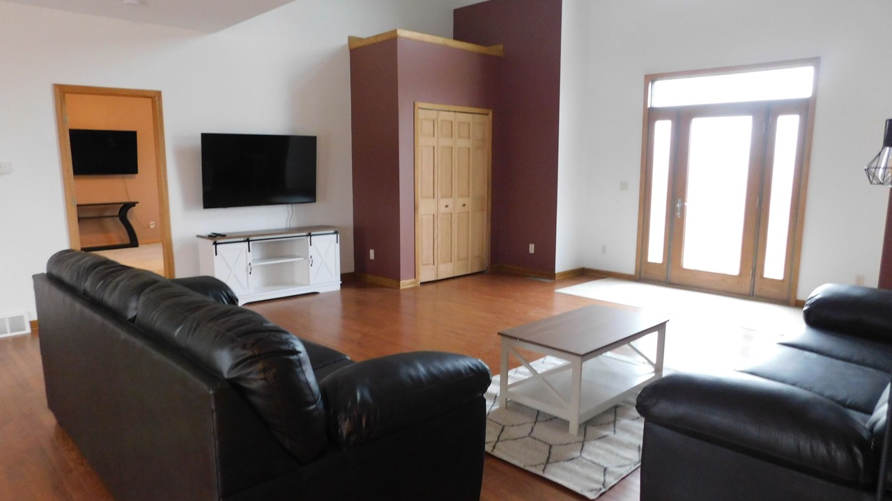 Photo of Livingroom in Birch Run Township