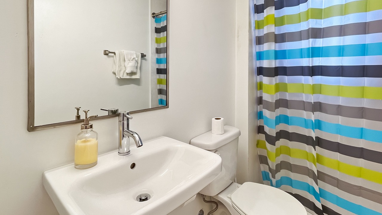 Photo of Bathroom in Downtown Des Moines