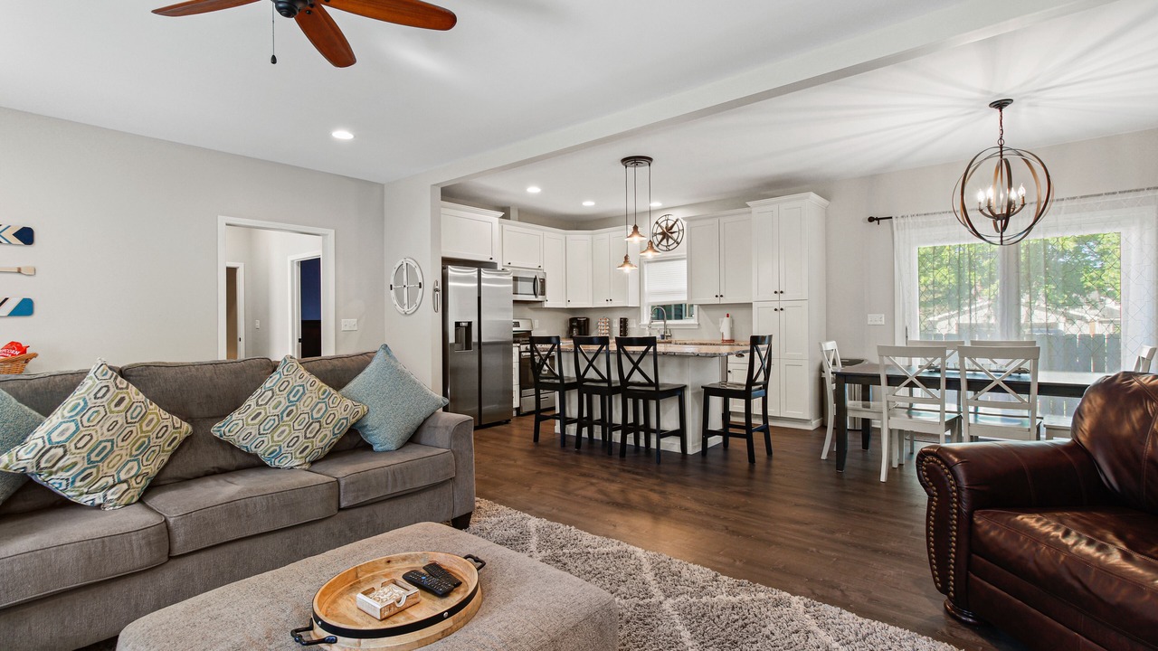 Photo of Livingroom in Lake Geneva