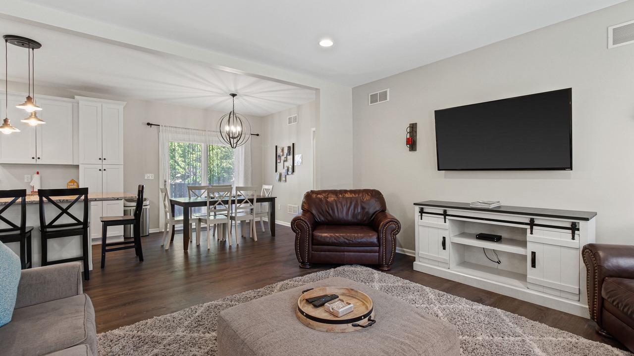 Photo of Livingroom in Lake Geneva