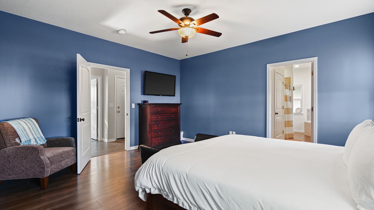 Photo of Bedroom in Lake Geneva