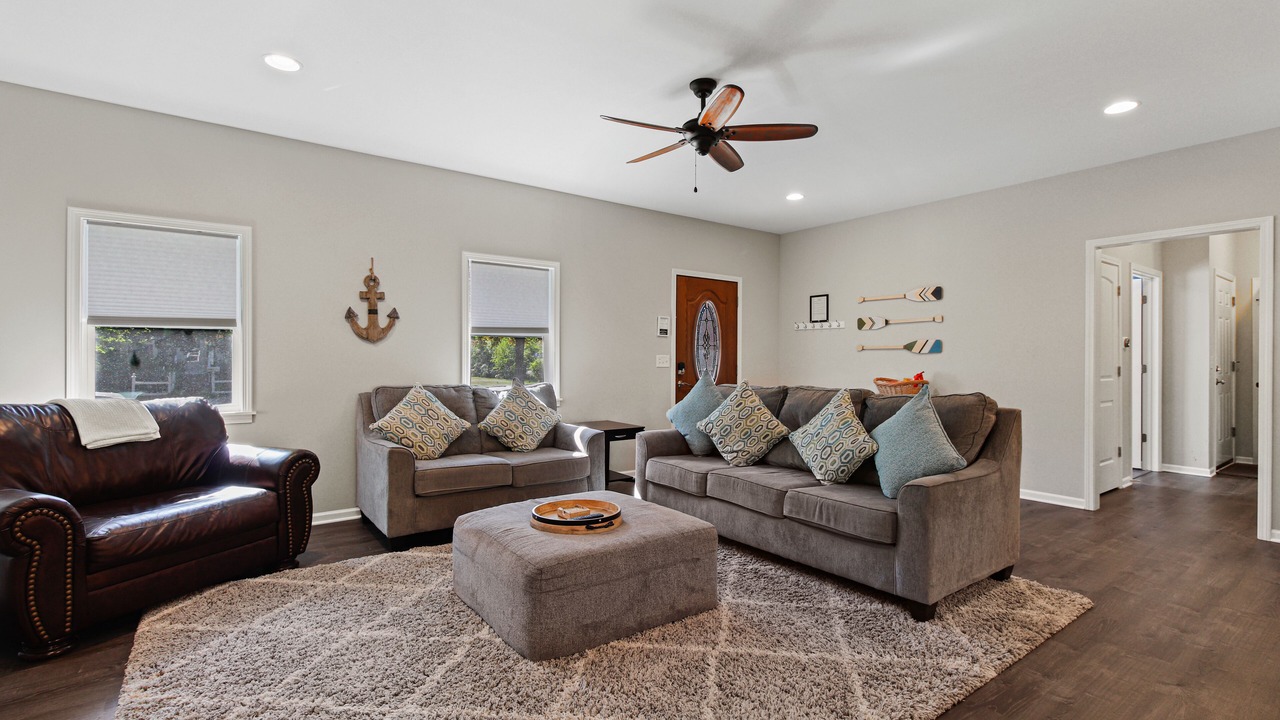 Photo of Livingroom in Lake Geneva