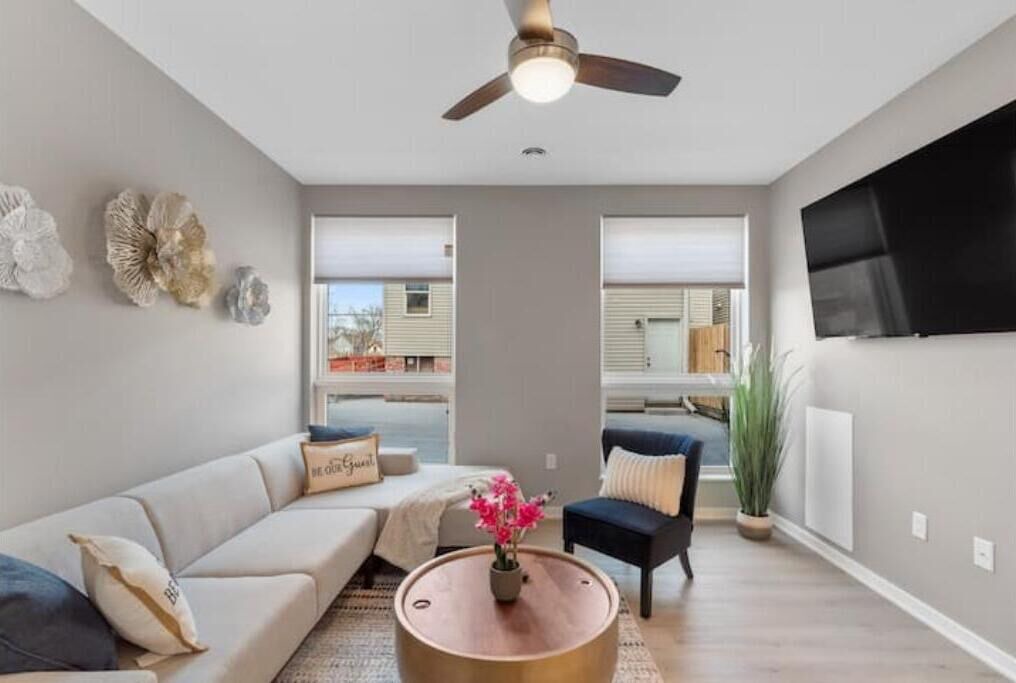 Photo of Livingroom in Lower East Side