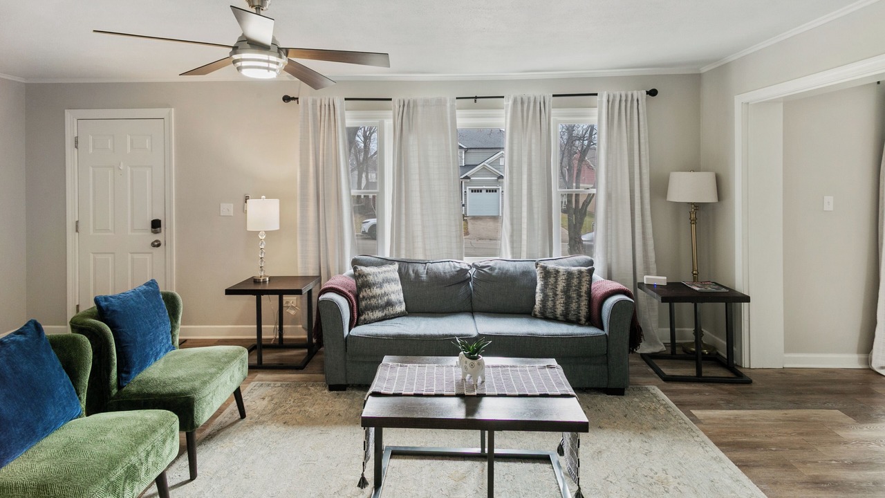 Photo of Livingroom in Libertyville