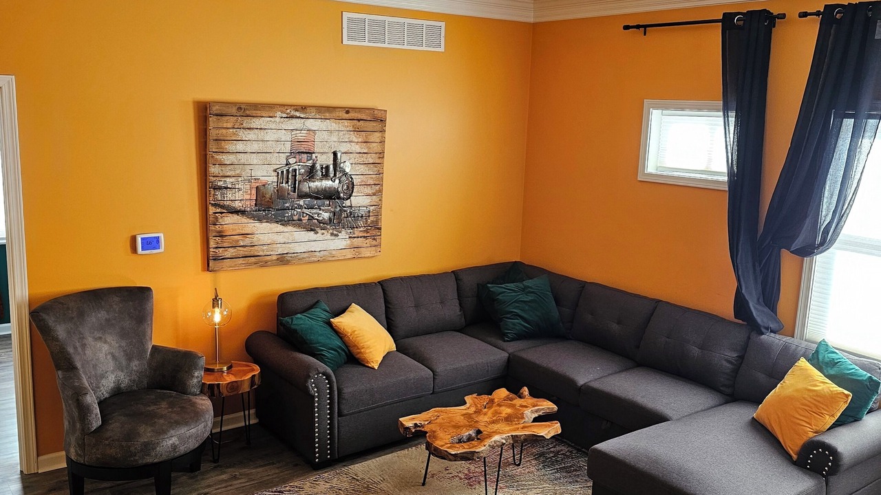 Photo of Livingroom in Holly