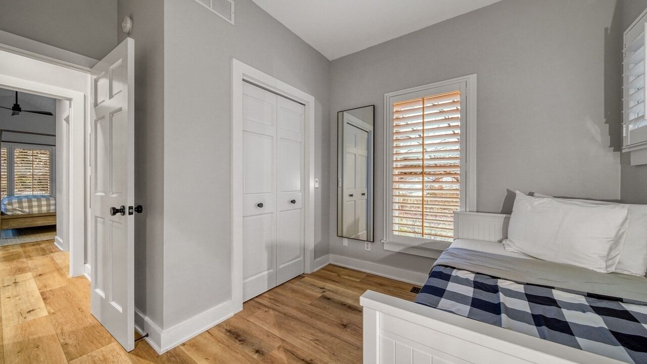 Photo of Bedroom in Douglas