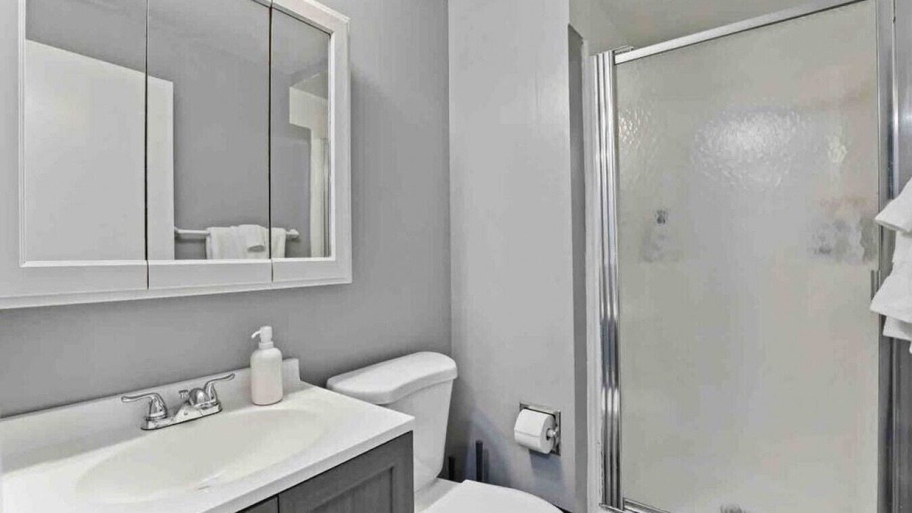 Photo of Bathroom in Glen Ellyn